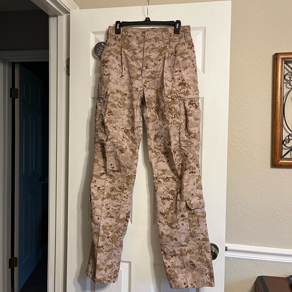 USMC Defender M FR Combat Ensemble Trouser Desert Marpat NWT (size S-L) - Picture 1 of 9